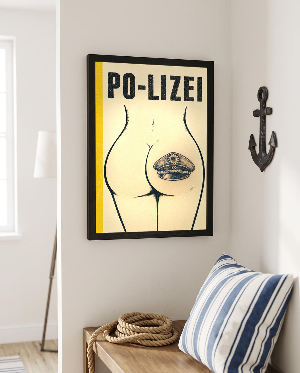 Das Poster mit Rahmen in einer maritimen Ecke mit Anker