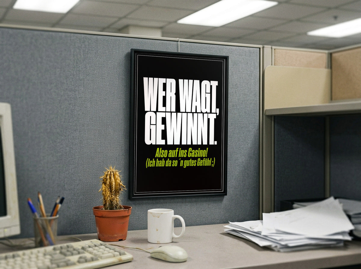 Das Poster gerahmt in einem Büro-Cubicle